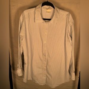 Brand: H&M| Woman’s blue and white striped button up| Size: XL| No flaws|